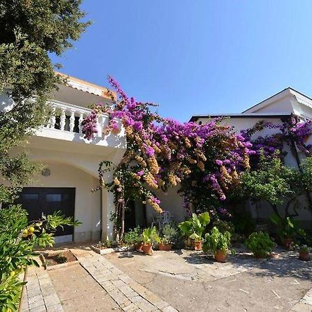 Appartamento Ostaric Mandre Esterno foto