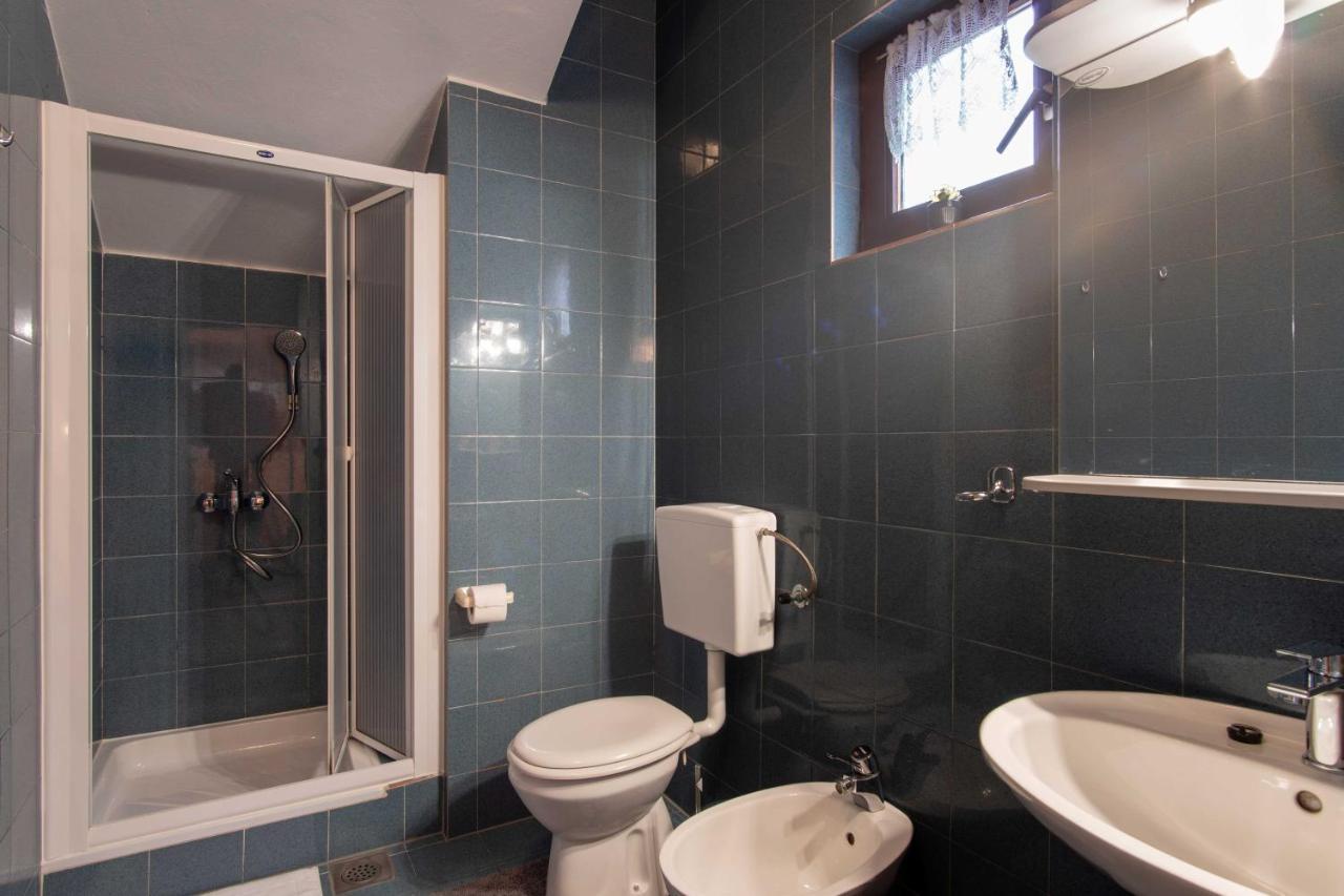 Appartamento Ostaric Mandre Esterno foto