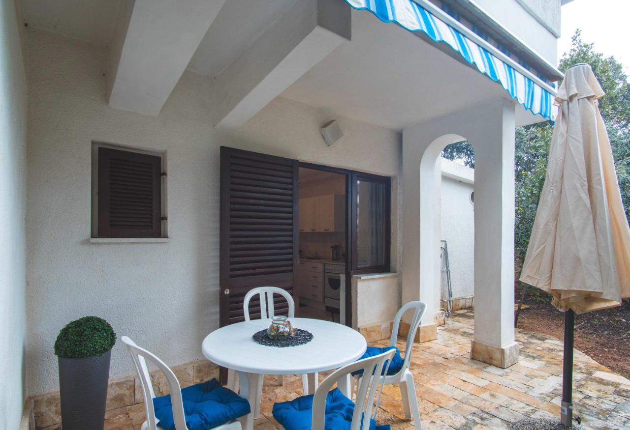Appartamento Ostaric Mandre Esterno foto